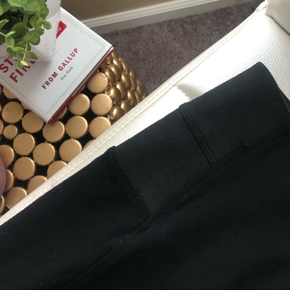 black leggings - Picture 3 of 3